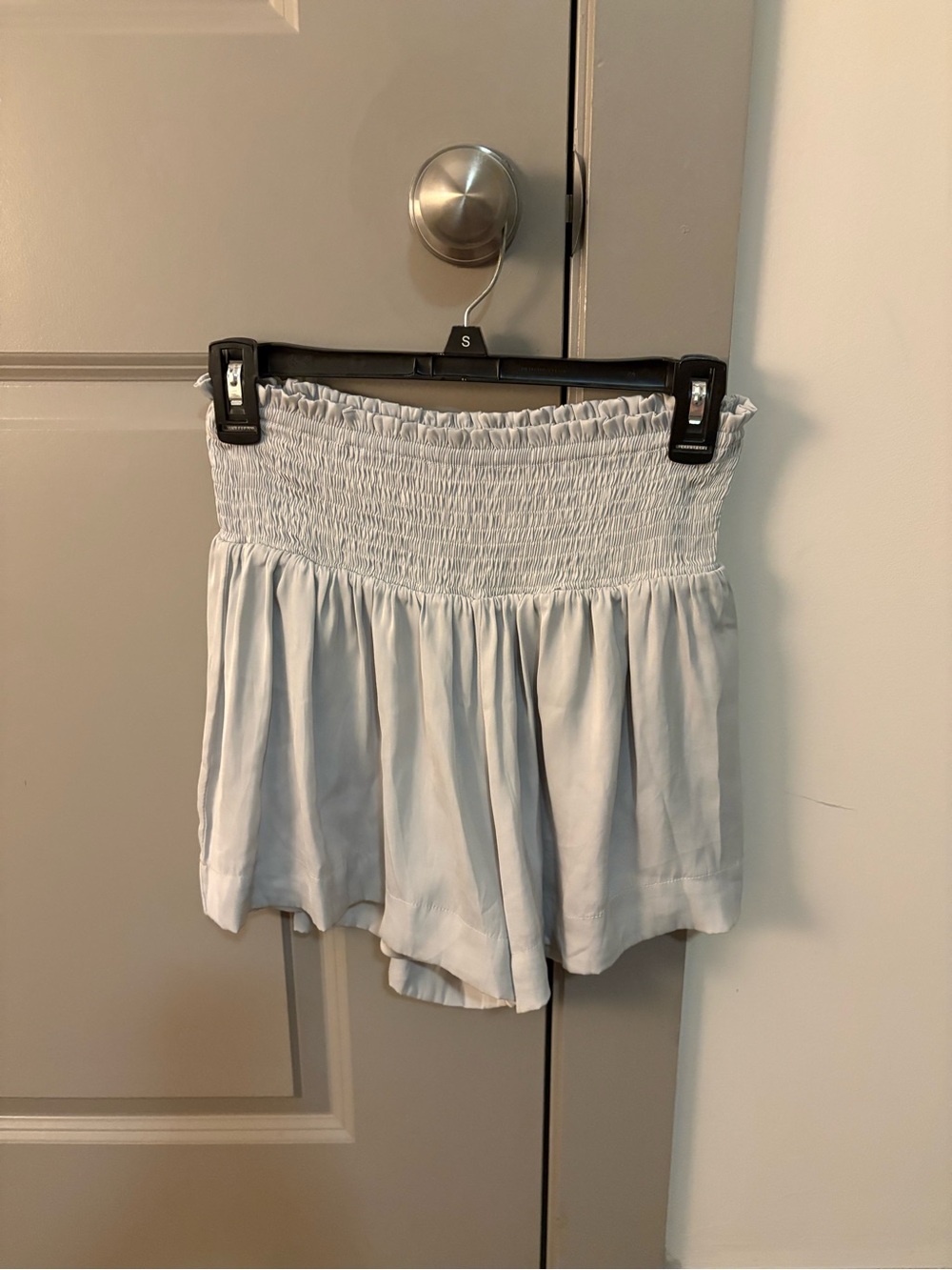 TCEC Smocked High-Waist Light Gray Women's Shorts